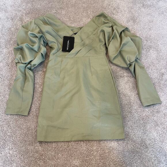 NWT Pretty Little Thing Sage Green Off the Shoulder Ruched Bodycon Dress 0 - Picture 7 of 10